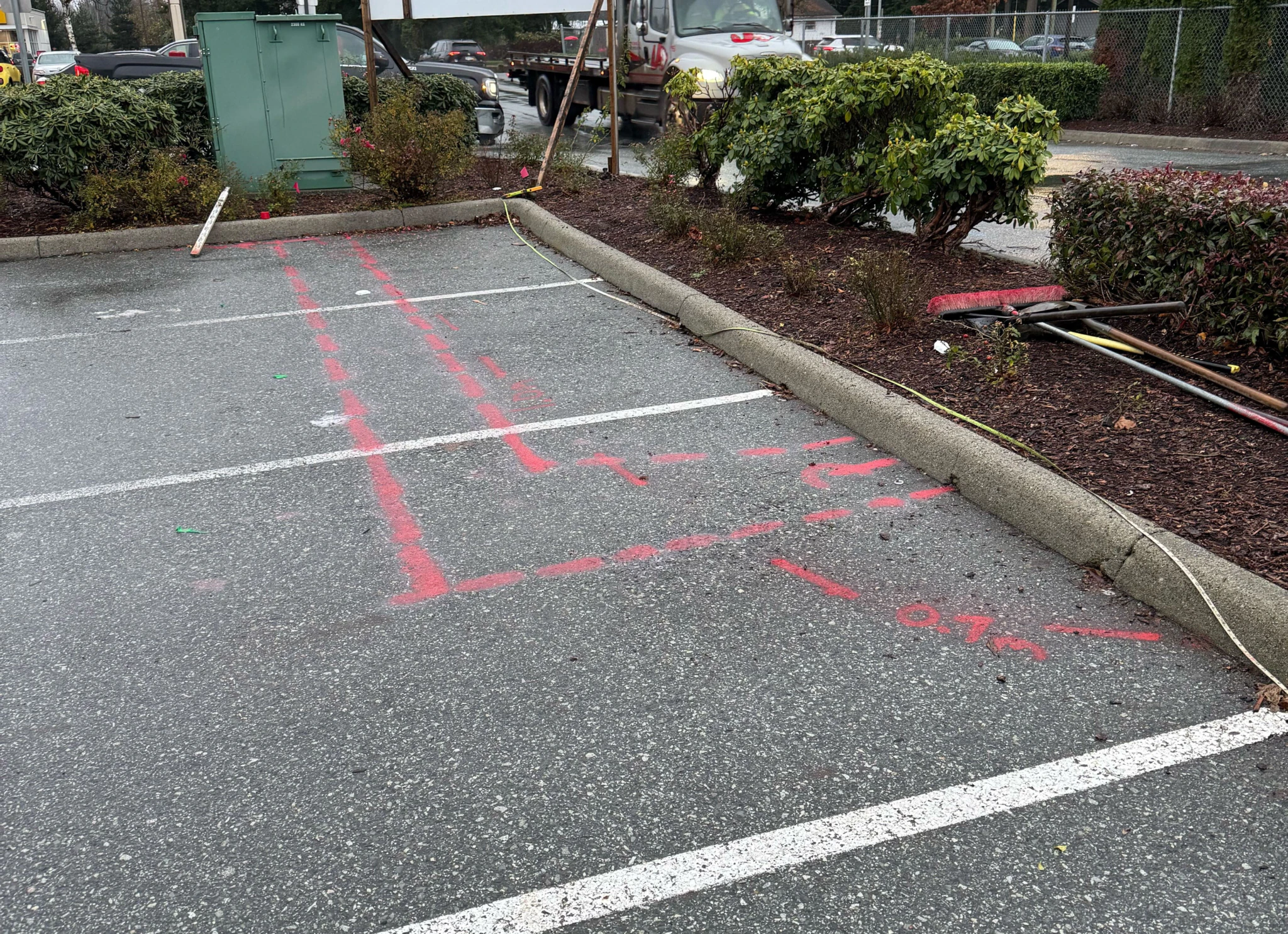NW-MED-003 Parking lot markings